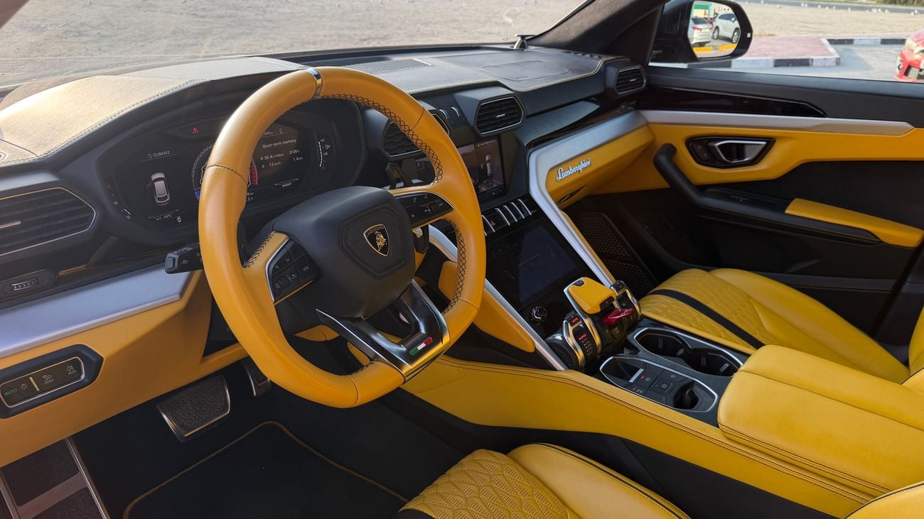 لامبورغيني اوروس