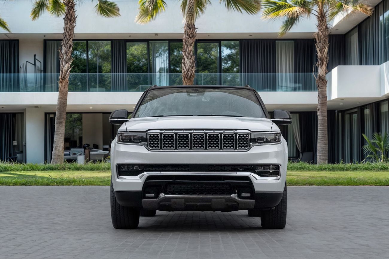 Jeep Grand Wagoneer Grand Wagoneer Series III BS | 4,015 P.M | 0% Downpayment | WARRANTY!