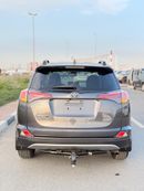 تويوتا راف ٤ XLE // sunroof,, leather seats// full option 2018