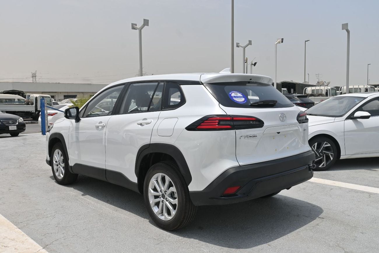 تويوتا فرونتلاندر STD Leading 2.0L Hybrid, Color White