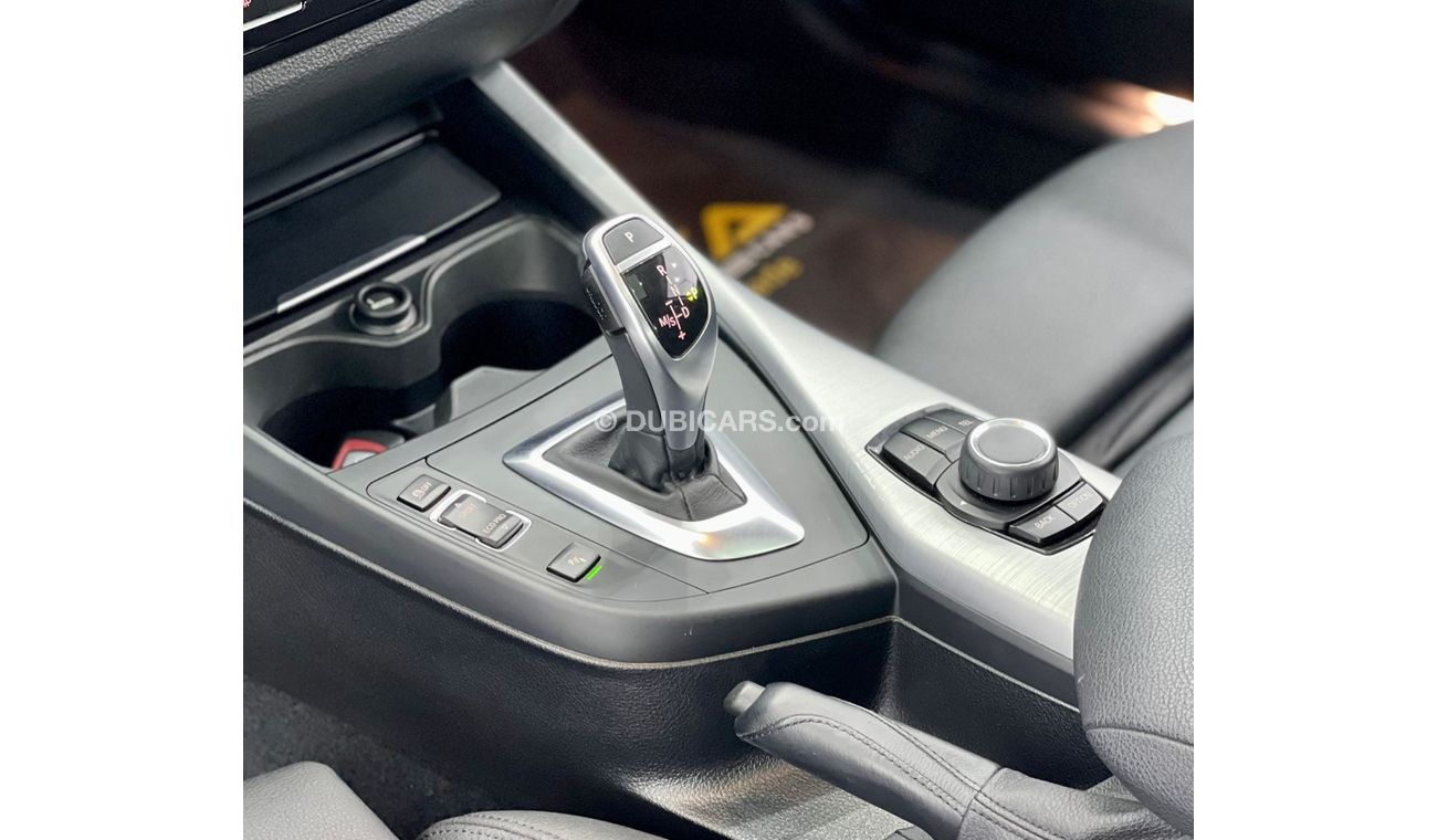 BMW 220i 2016 BMW 220i Sport Coupe ,BMW Service History, Warranty, GCC Specs