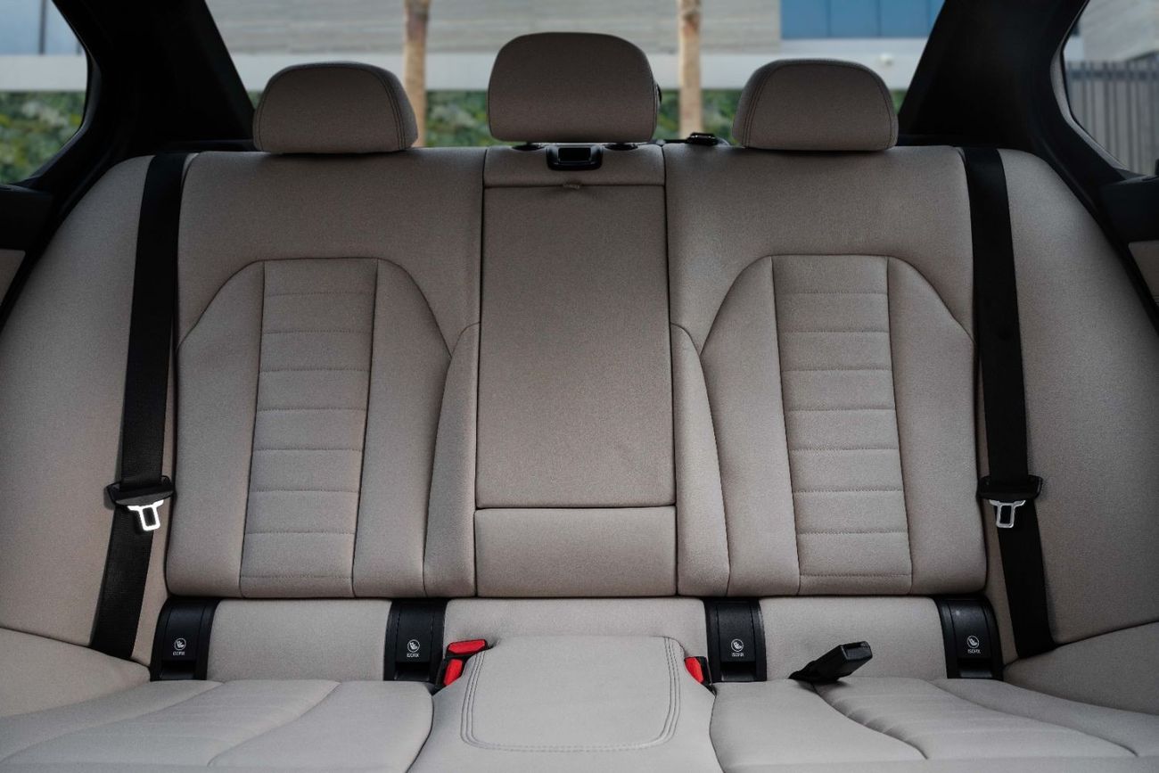 BMW 330i | 2,742 P.M  | 0% Downpayment | Full Agency Service!