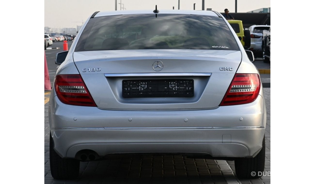 Mercedes-Benz C 180 GCC EXCELLENT CONDITION WITHOUT ACCIDENT