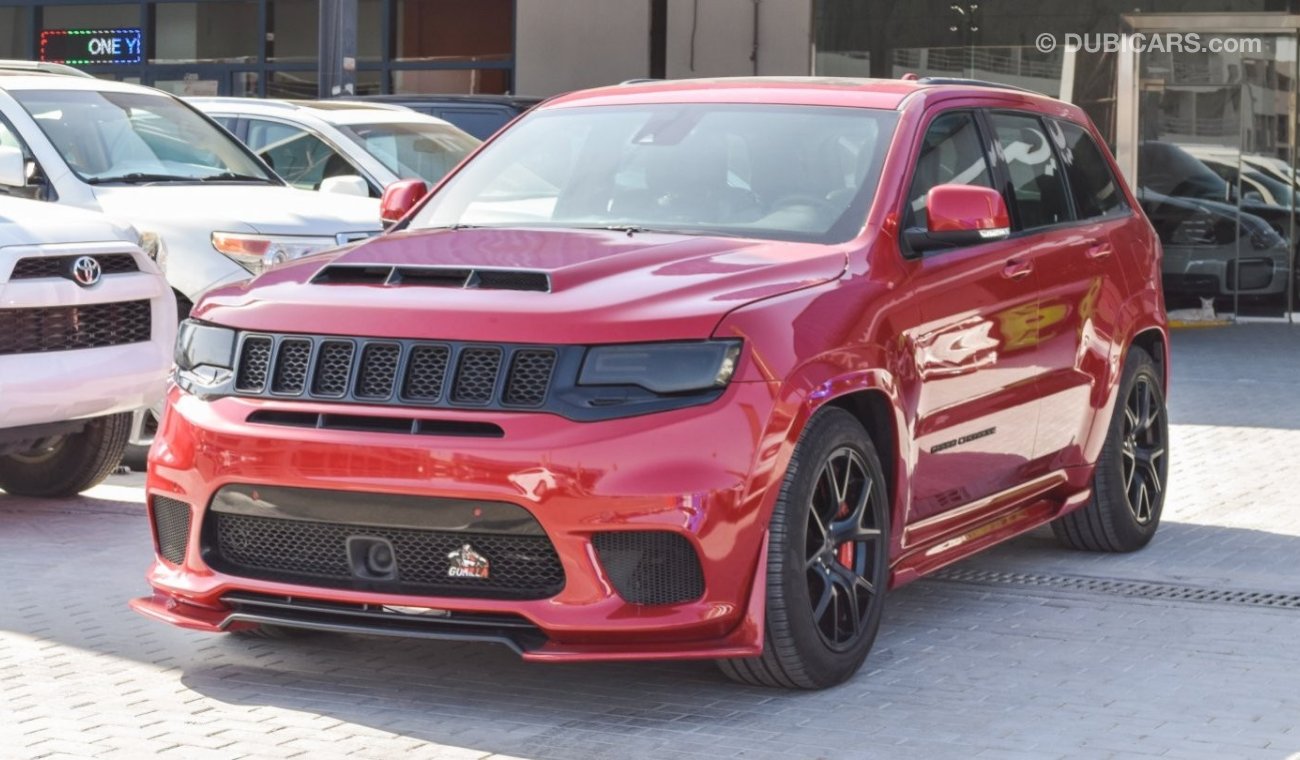 Jeep Grand Cherokee SRT