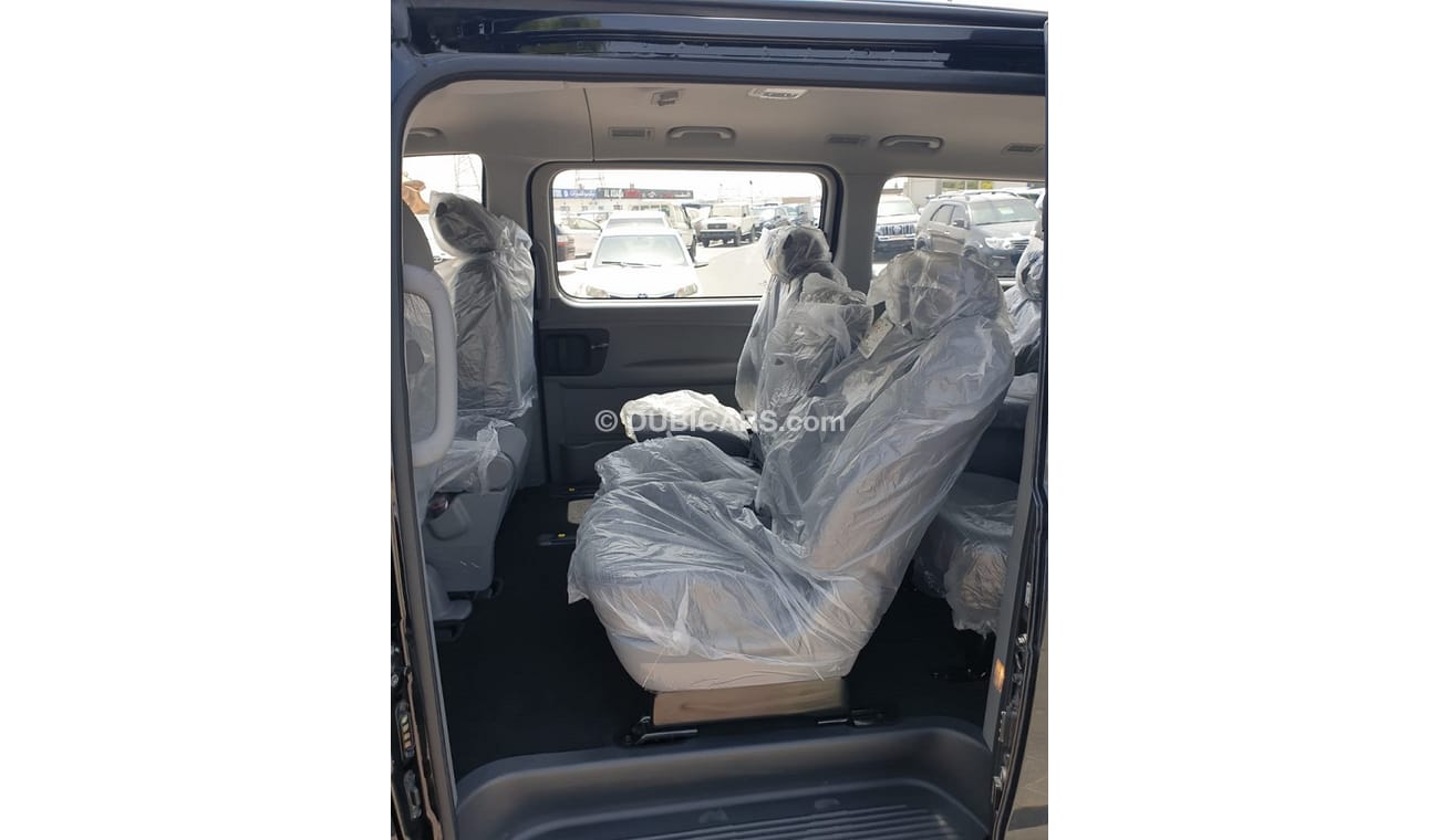 Hyundai H-1 VAN - MANUAL 5DOOR 12-SEATER (DIESEL)