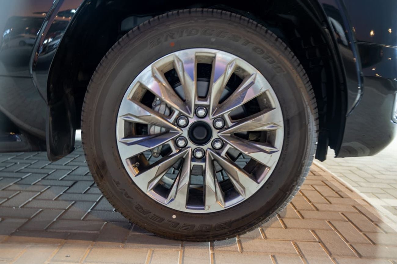 Toyota Land Cruiser GXR