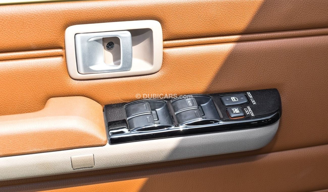 Toyota Land Cruiser 70 4.0L V6 Petrol