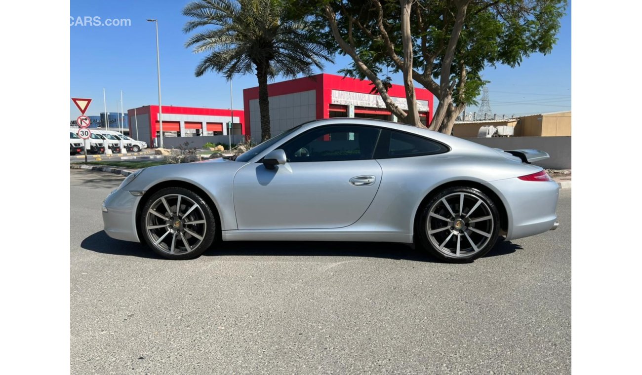 Porsche 911 Carrera GCC 2014 WITH WARRANTY AND FREE REGISTRATION