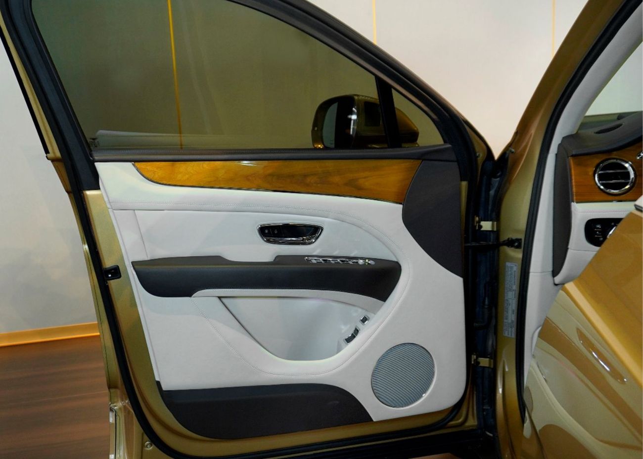 Bentley Bentayga Bentayga 4.0T