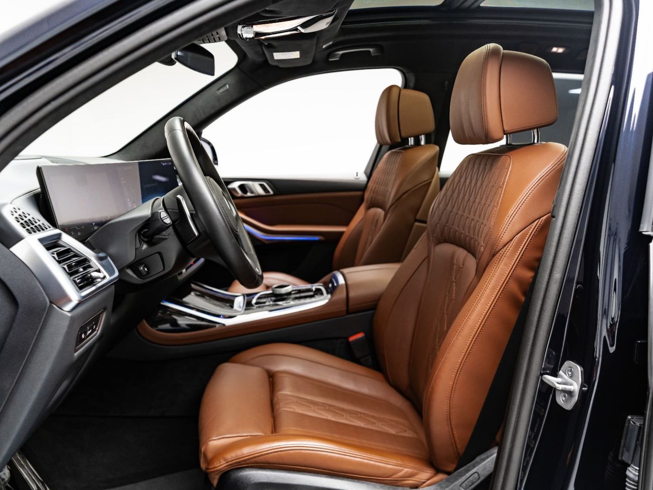 BMW X7 xDrive40i Luxury M Sport Package 3.0L 2025 BMW X7 xDrive40i, 2029 BMW Warranty + Service Contract, L