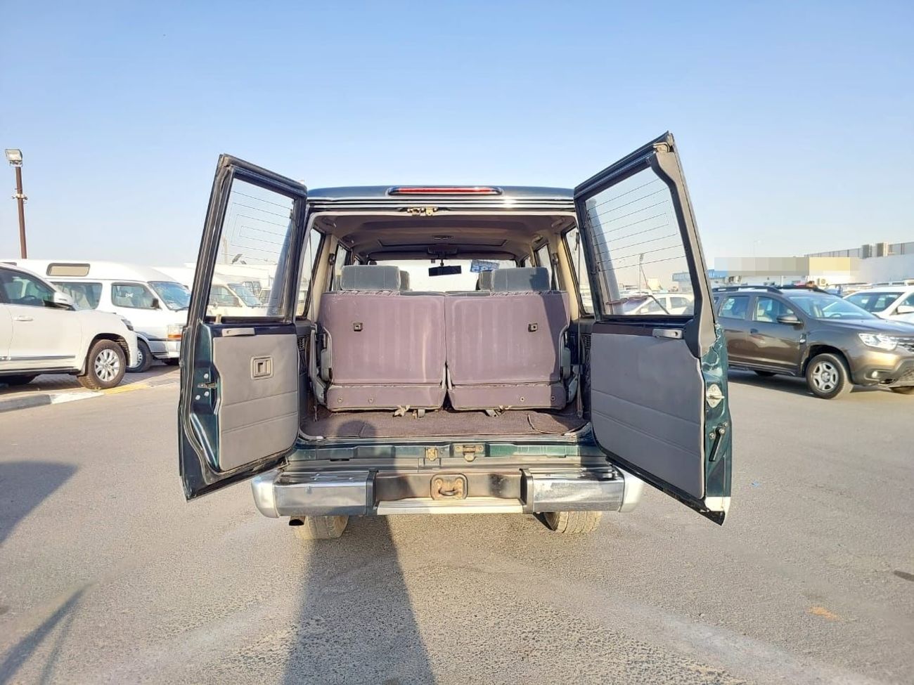 تويوتا لاند كروزر TOYOTA LAND CRUISER PRADO SUV RHD 1993 MODEL 3.0 L DIESEL AUTOMATIC(PM09894)