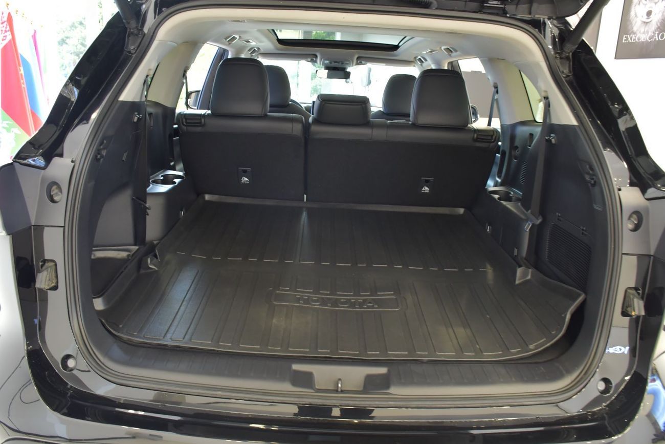 Toyota Highlander 2.5L Hybrid VXR (AWD)