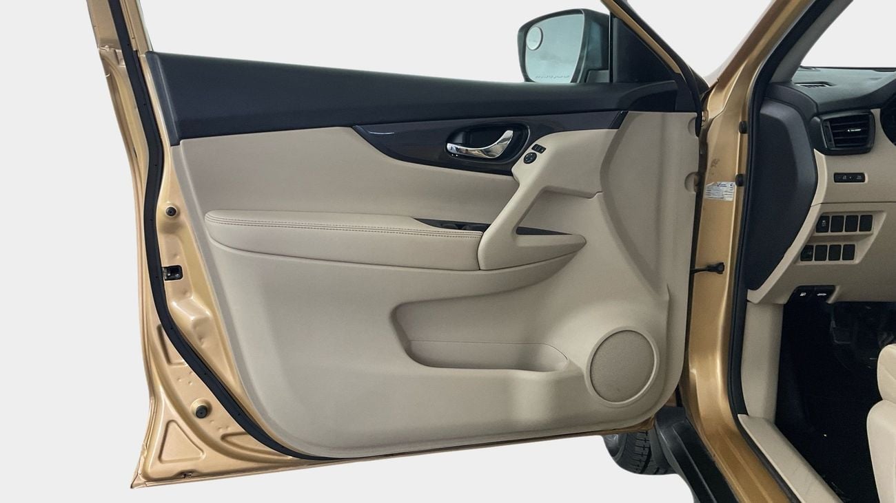 نيسان إكس تريل 2.5 S 2WD 5STR AUTO | شامل الضمان | 0 ﺪﻔﻋﺓ ﺃﻮﻟﻯ