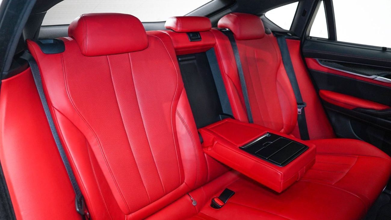 بي أم دبليو X6 M | AED 2,625 PM | Up to 3 Years Warranty | GCC