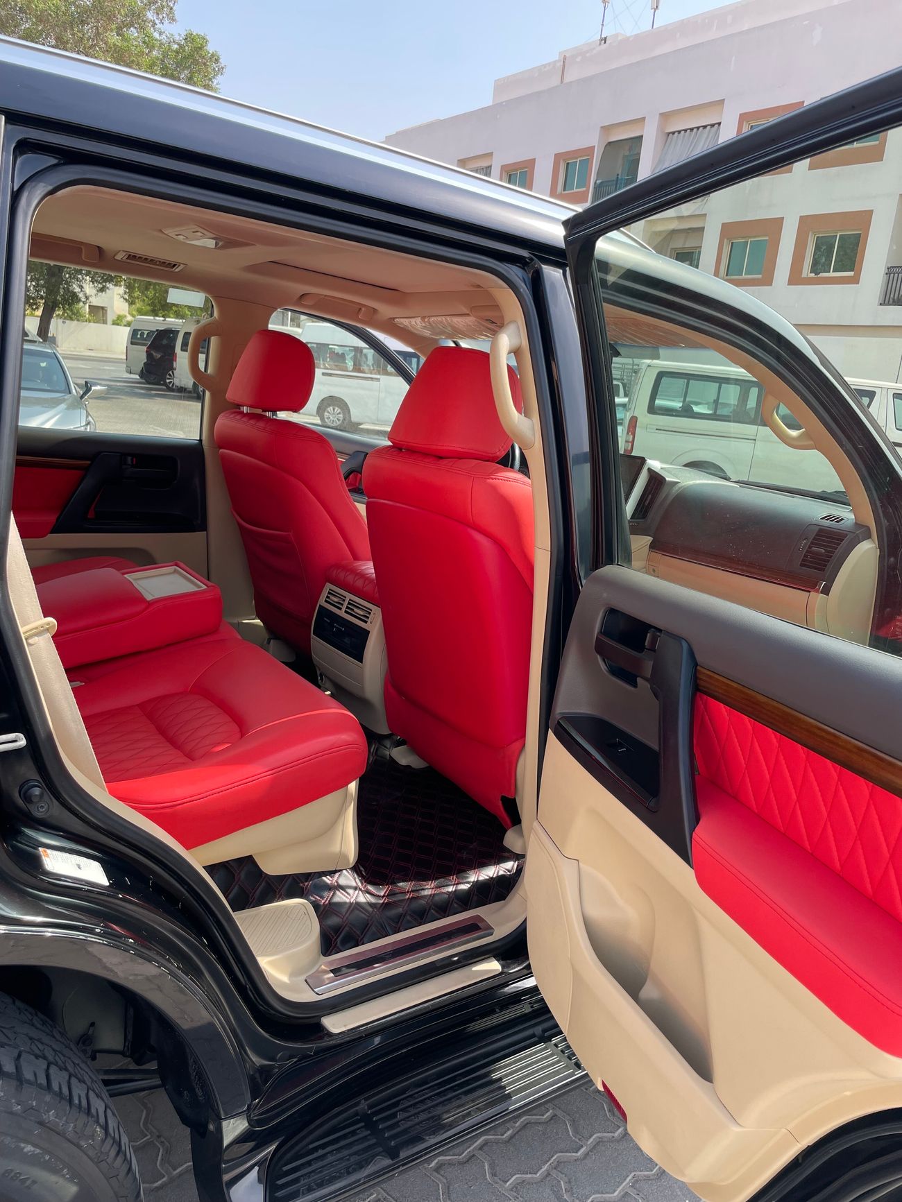 تويوتا لاند كروزر