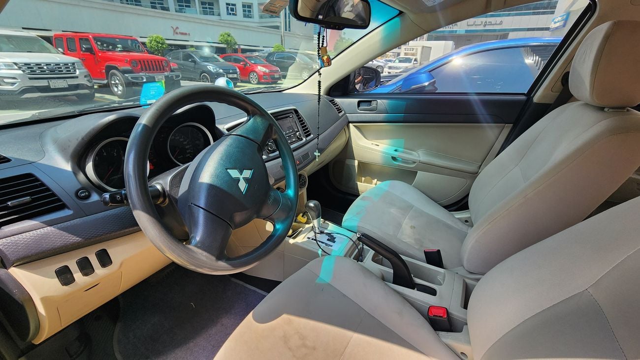 ميتسوبيشي لانسر gls