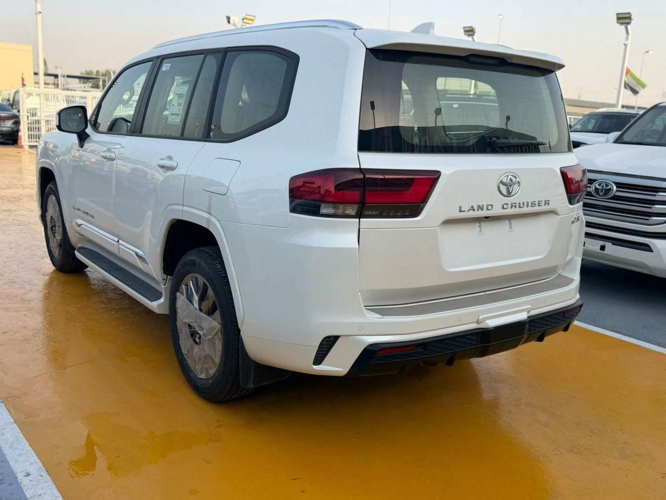 تويوتا لاند كروزر TOYOTA LAND CRUISER 3.5 TWIN TURBO