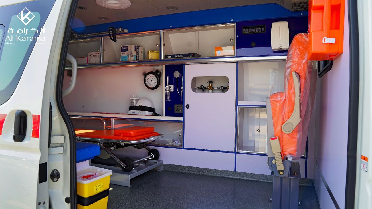 تويوتا هاياس 2.5 Manual Ambulance - Medical Transport - Engineered for Emergencies