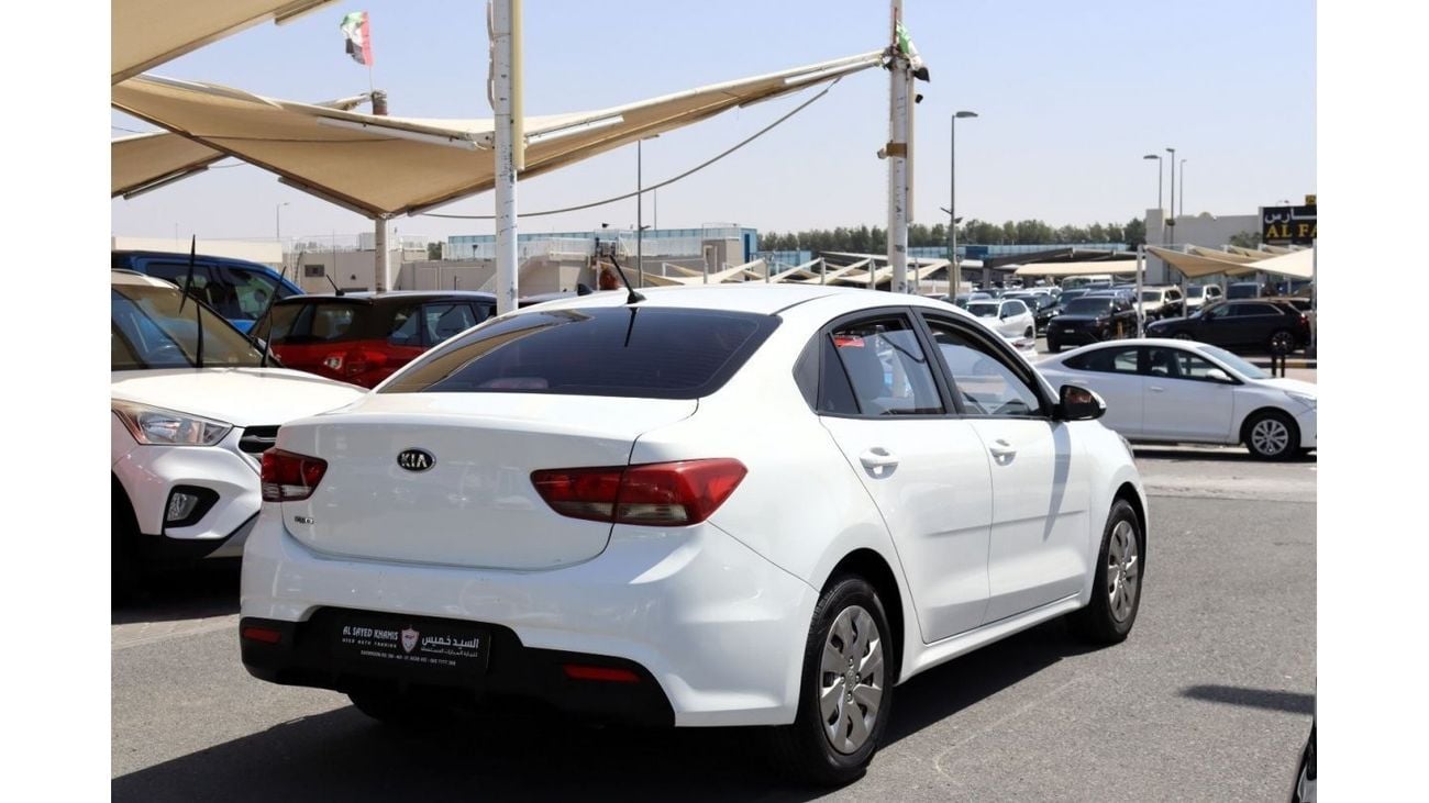 كيا ريو EX خالية من الحوادث - خليجي - مكينة 1400 سي سي - بحالة ممتازة من الدخل والخارج