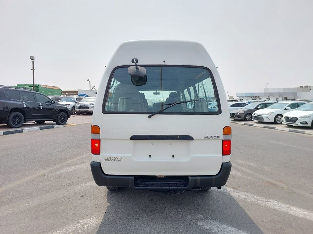 تويوتا هاياس TOYOTA HIACE VAN RHD 2003 MODEL 3.0 L DIESEL MANUAL(PM03365)