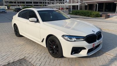 بي أم دبليو 520i M SPORT