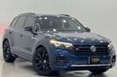 فولكس واجن طوارق R-Line 3.0L AWD 2020 Volkswagen Touareg R-Line Black Edition, 1 Year Warranty, Full Agency Service H