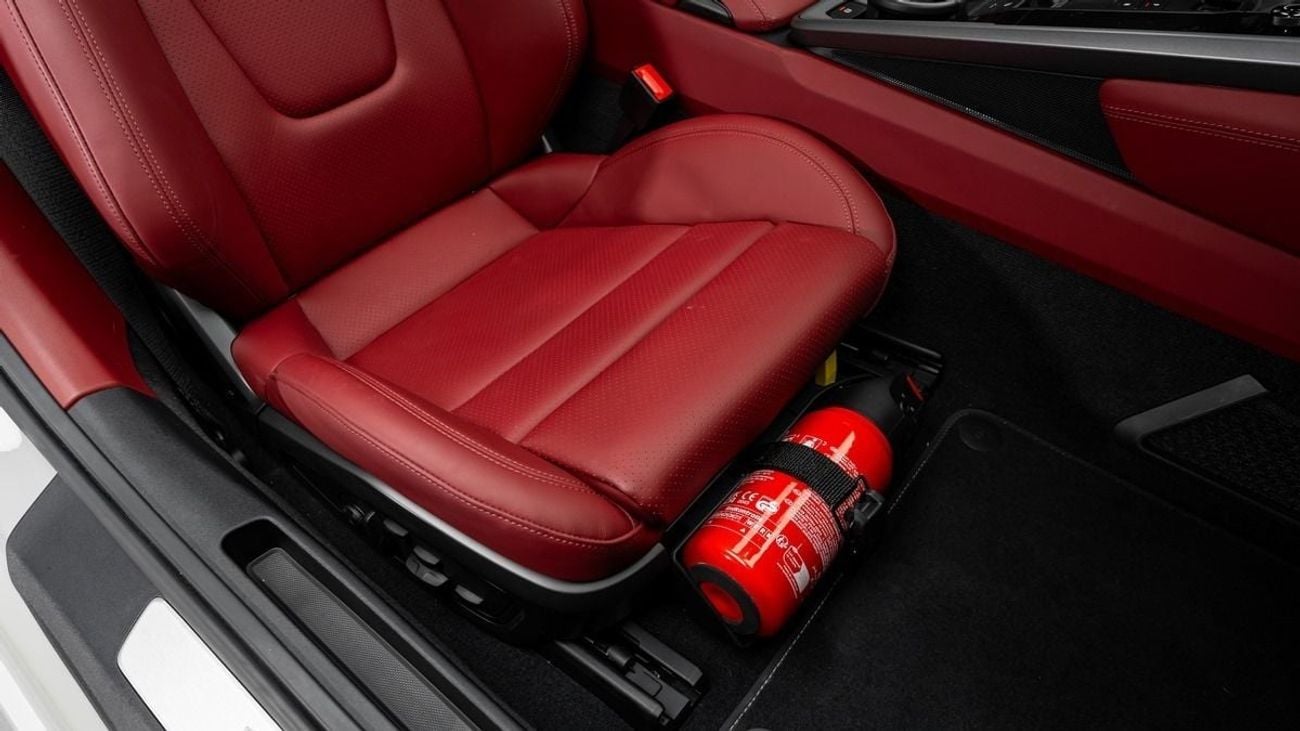 Porsche 911 Carrera - 2023 - GCC - Under Warranty