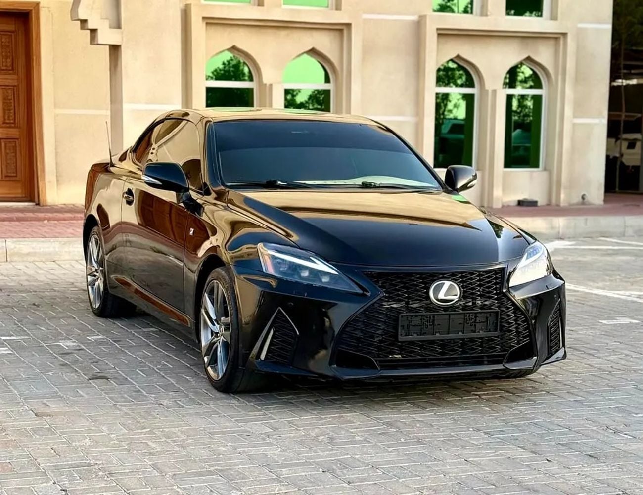 Lexus IS300 IS 300 - GCC Specs - Excellent Condition