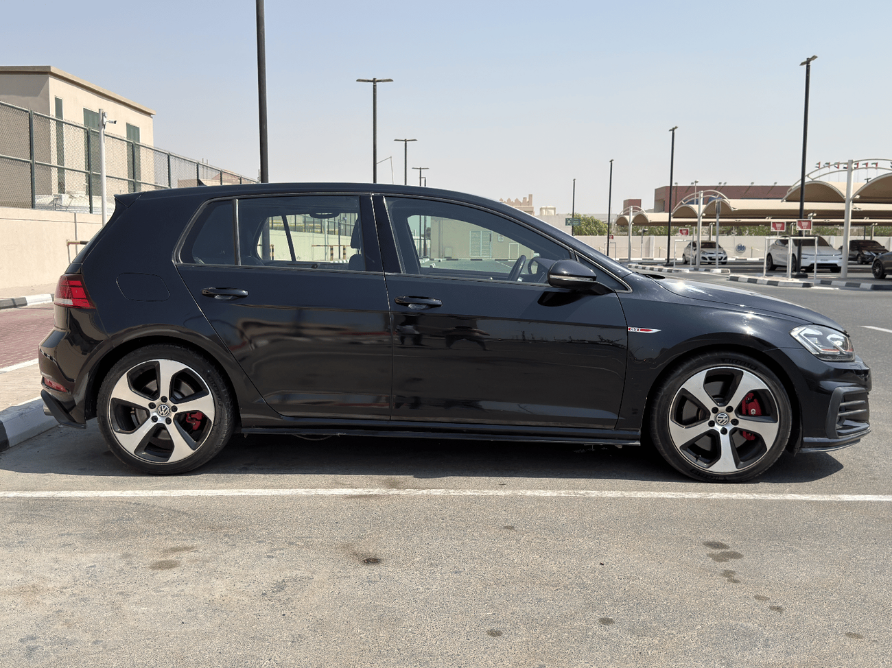 Volkswagen Golf GTI Sport 2.0T