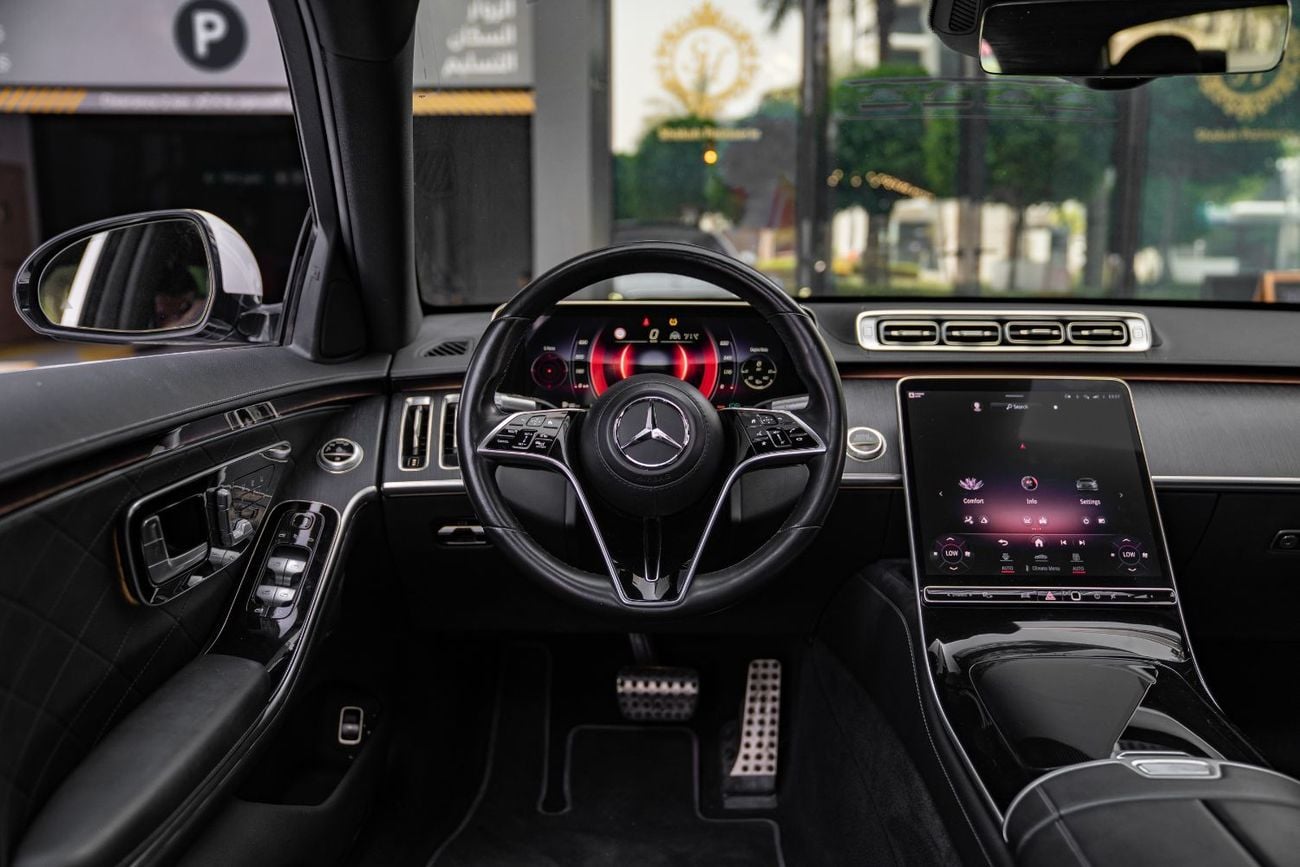 Mercedes Benz S 580 4MATIC Low mileage Fully loaded Completely service Best offer Perfect Condition Ready To Go