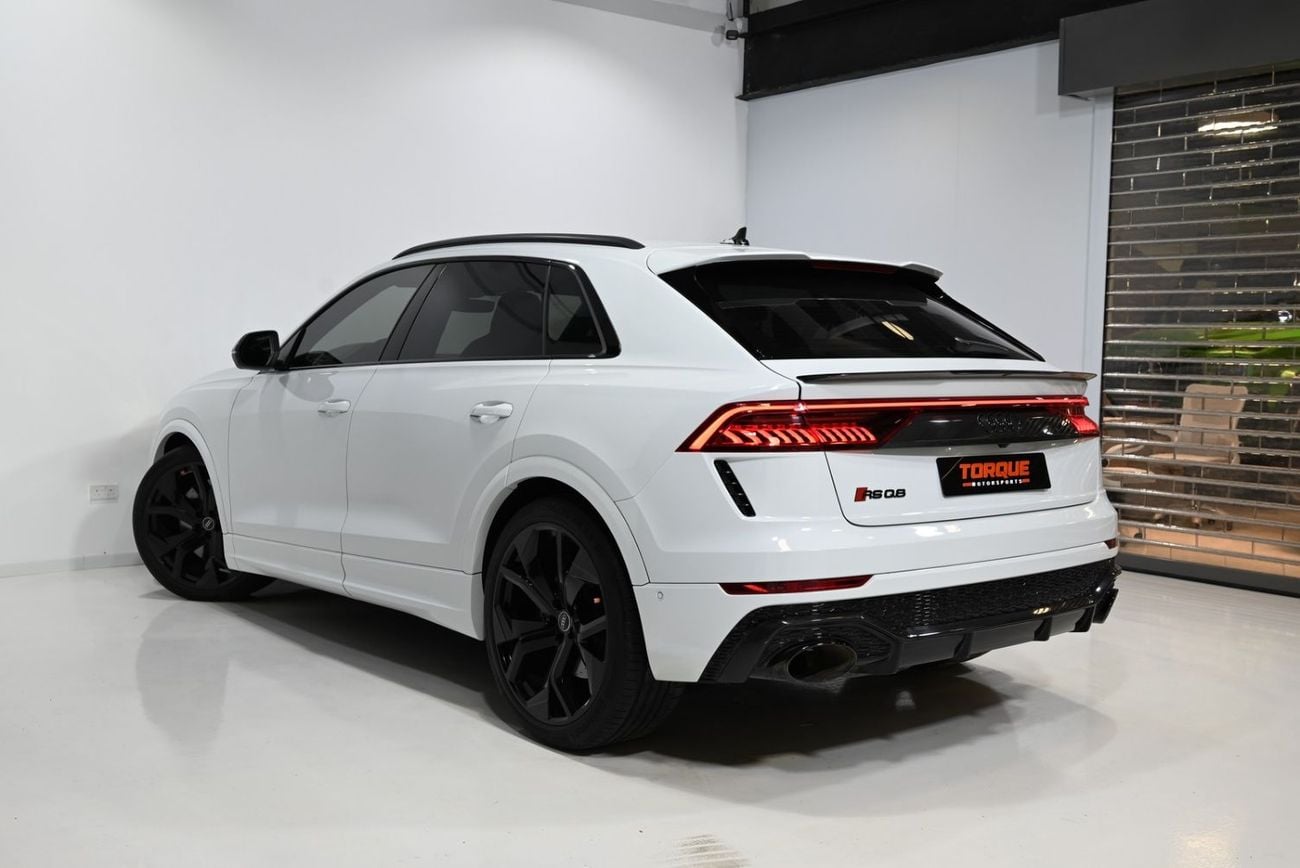 أودي RSQ8 STD