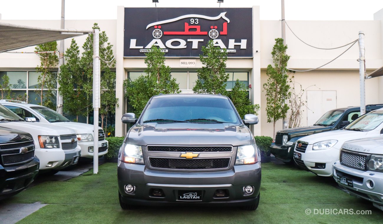 Chevrolet Tahoe Gulf model 2012, gray inside, beige, cruise control, wheels, sensors, screen, camera, in excellent c