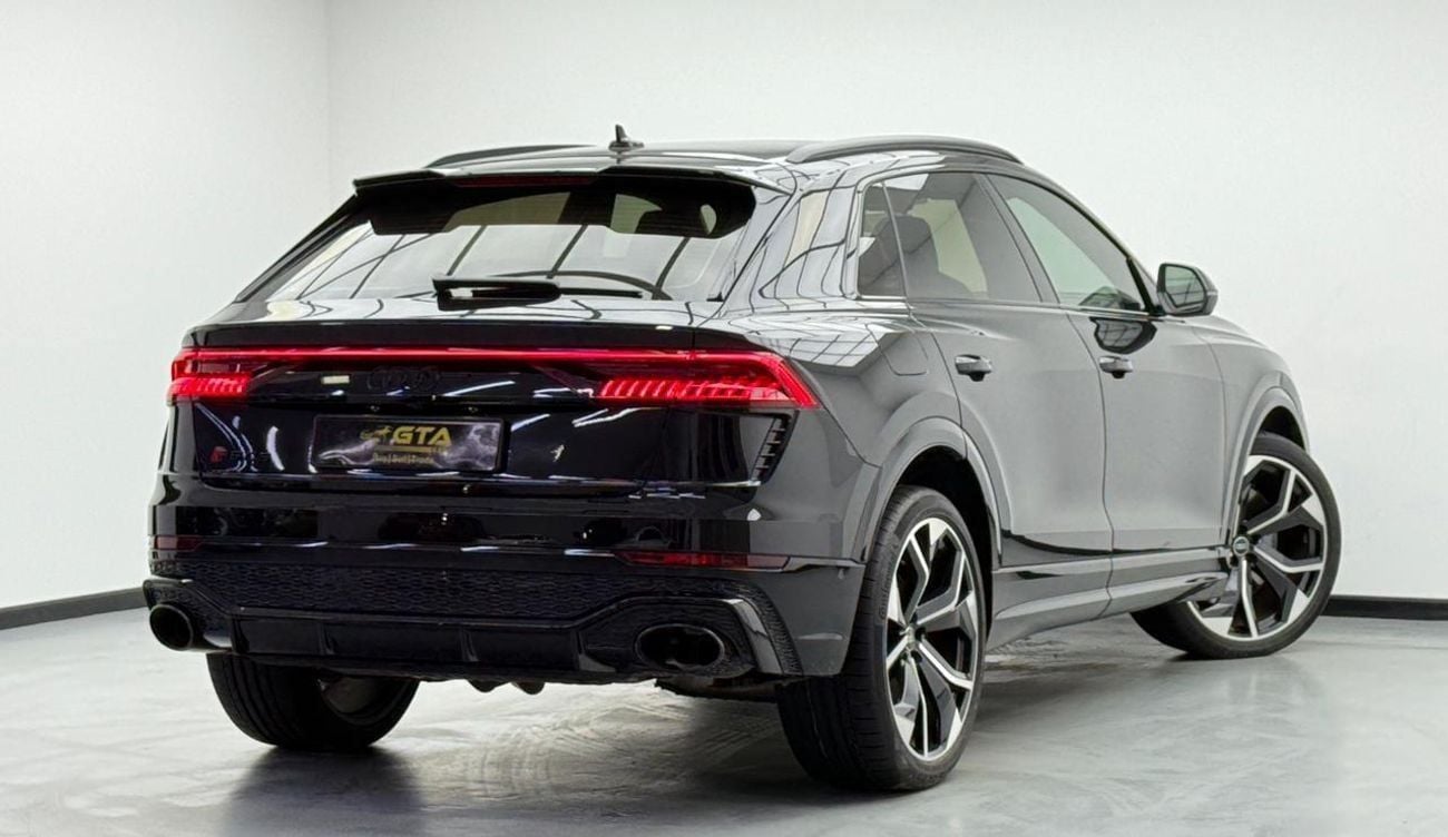 Audi RSQ8 TFSI quattro 4.0L 2023 Audi RSQ8 Quattro, 07/2026 Audi Warranty, 07/2028 Audi Service Pack, Audi Ful