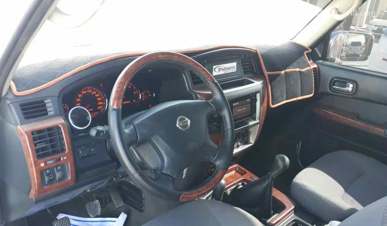 Nissan Patrol Safari سياره نظيفه جدا بحاله ممتازه بدون حوادث ضمان شاسيه جير ماكينه