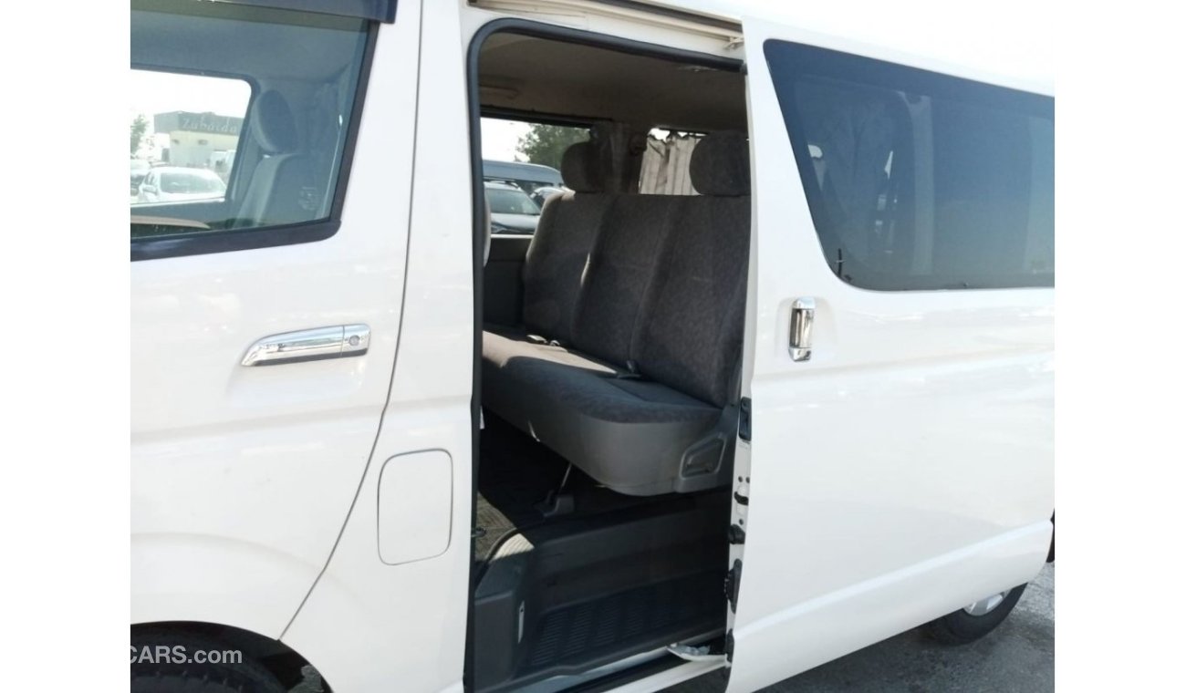 Toyota Hiace TOYOTA HIACE RIGHT HAND DRIVE (PM897)