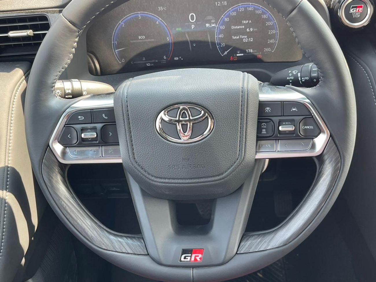 تويوتا لاند كروزر Toyota Land Cruiser GR-S 3.3L DIESEL 2025