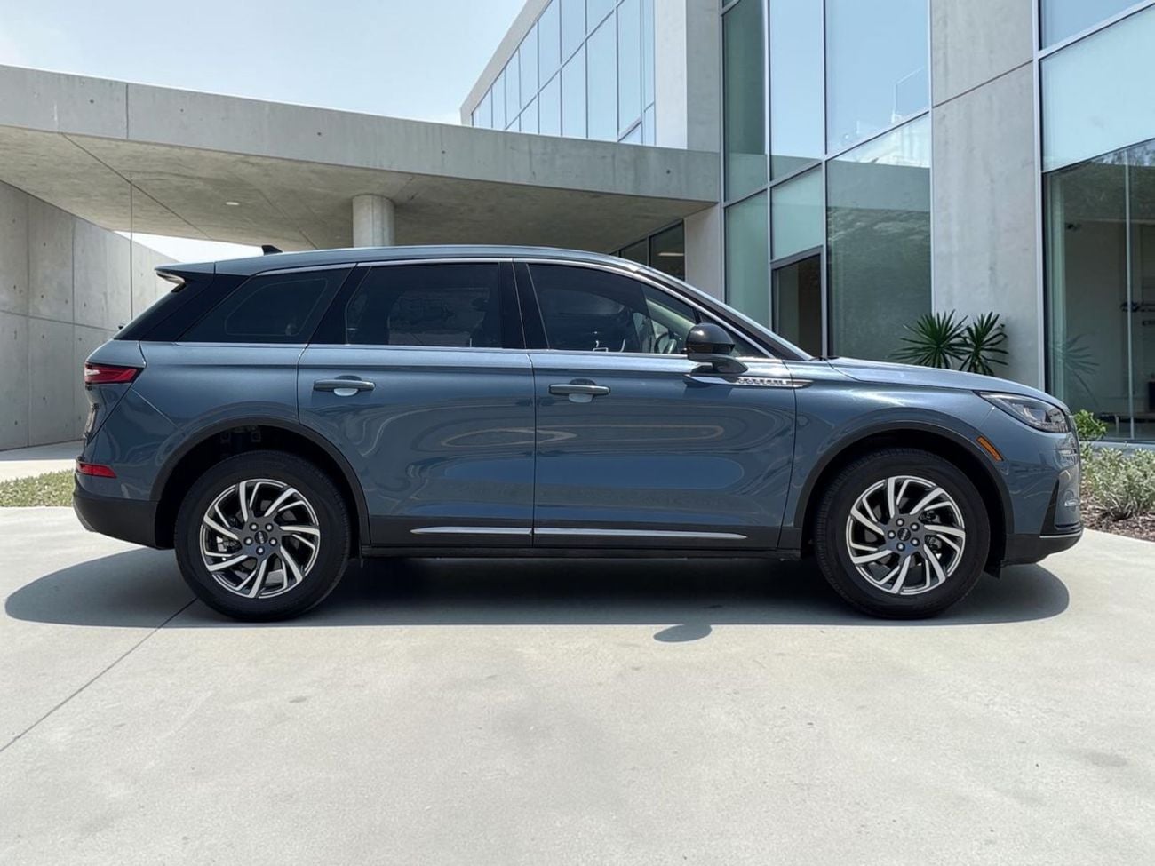 لينكولن كورساير AED 2,080 P.M | 0% DOWN PAYMENT | LINCOLN CORSAIR | 2023 | AGENCY WARRANTY  SERVICE CONTRACT