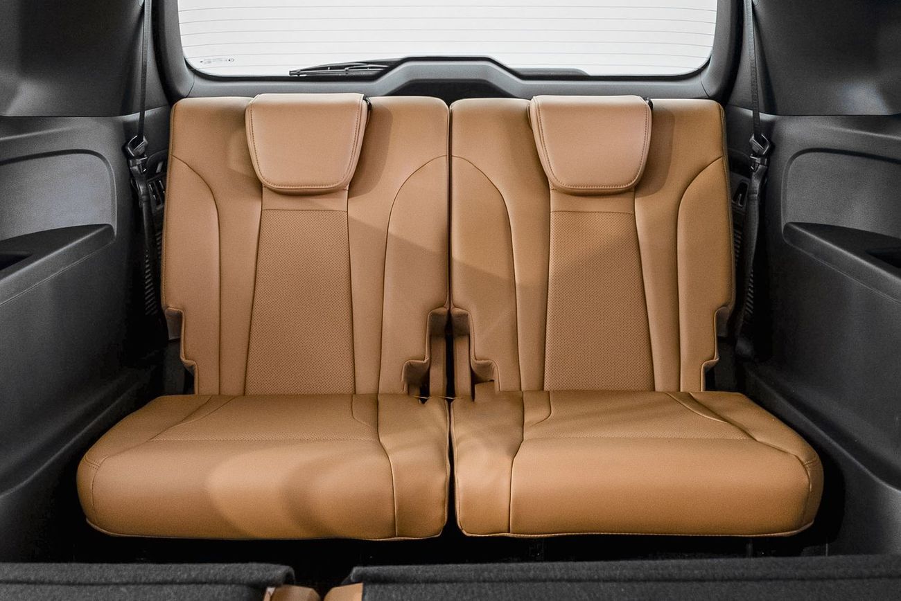 GAC GS8 Traveller Desert Raider