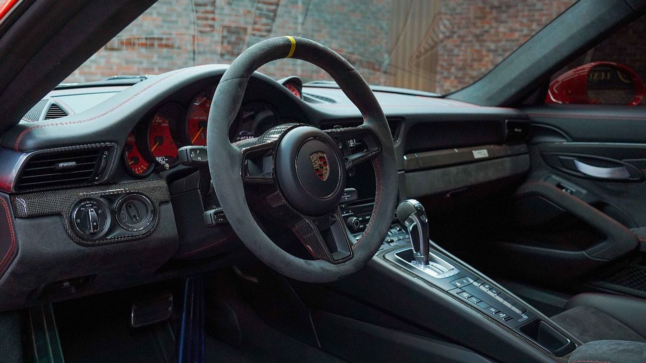 بورش 911 GT3 RS | LIMITED OFFER | IMMACULATE CONDITION | 520 HP
