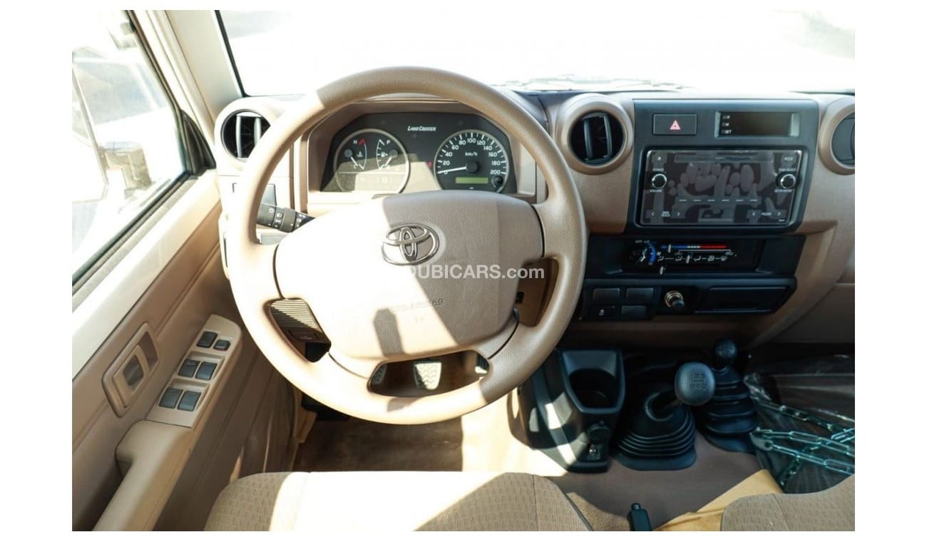 تويوتا لاند كروزر بيك آب LANDCRUISER 4.5 MT DOUBLE CABIN PICKUP WHITE 2023 * EXPORT ONLY *