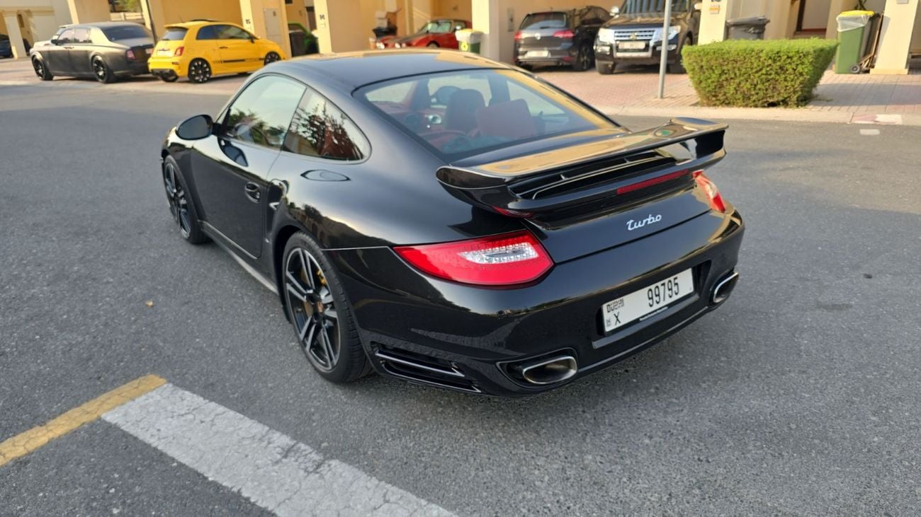 Porsche 911 TURBO