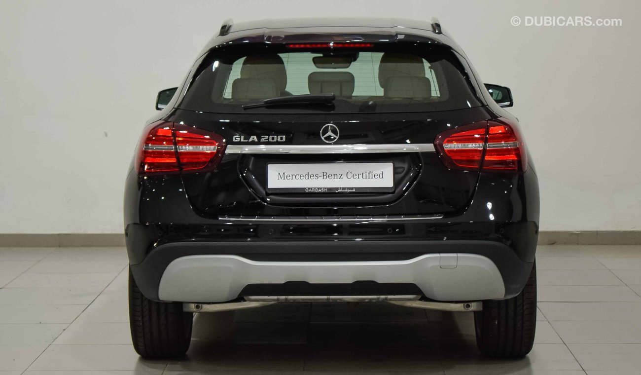 Mercedes-Benz GLA 200 low mileage 2020 model!