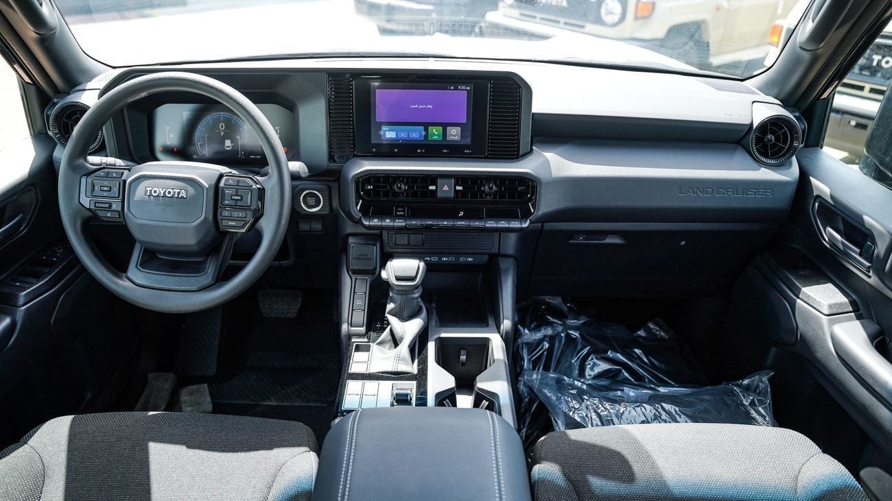 Toyota Prado PRADO URBAN 2.4 L PETROL 2025