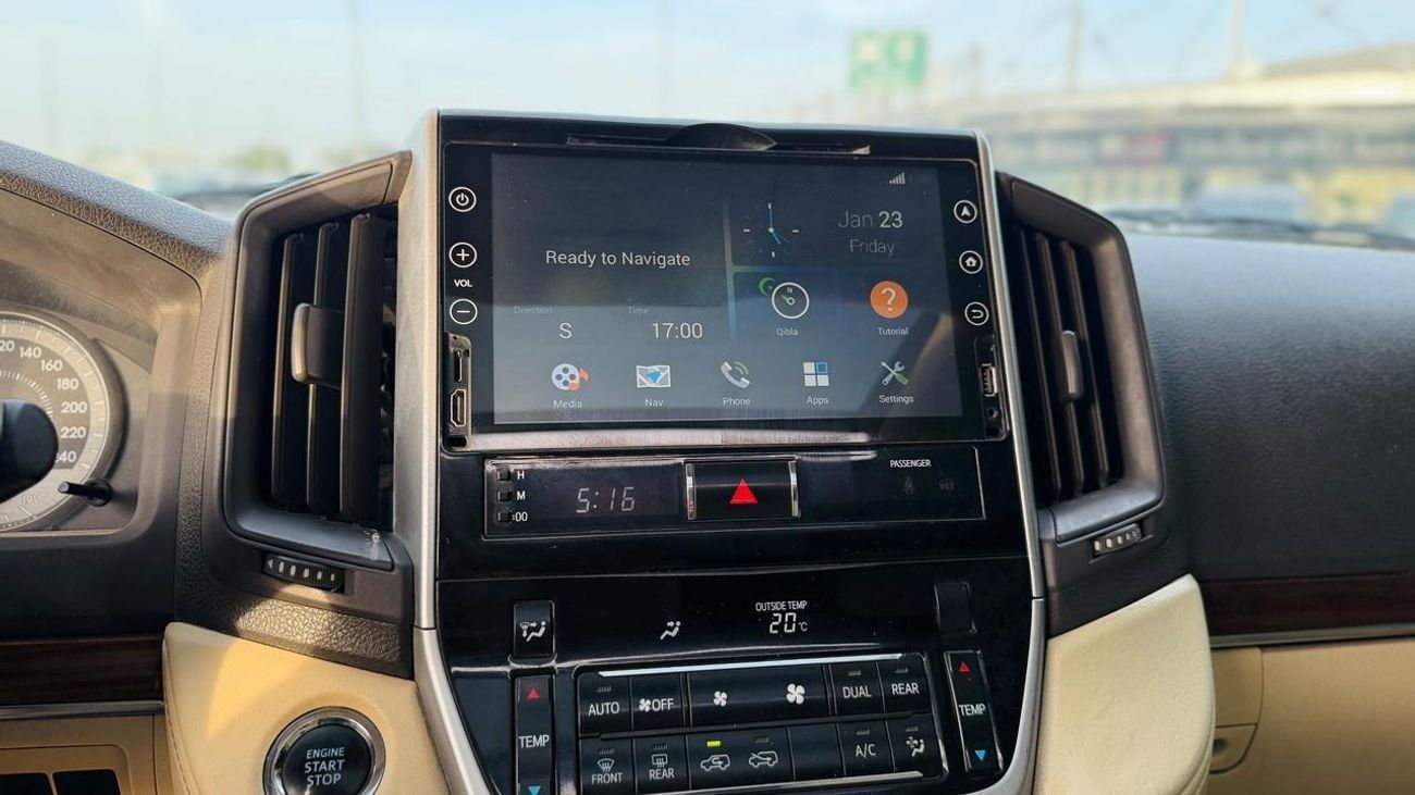 تويوتا لاند كروزر -