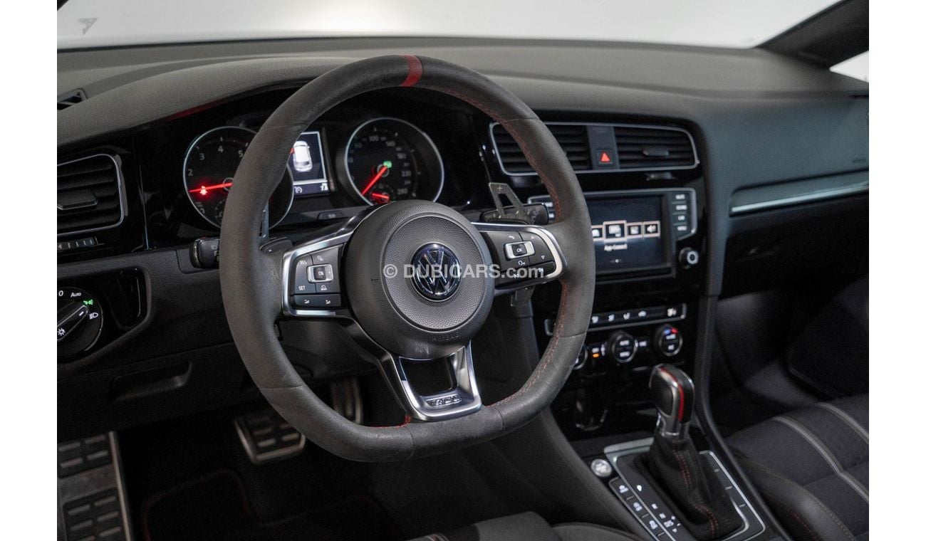 Volkswagen Golf 2016 Volkswagen Golf GTI Clubsport 40th Edition / Full VW Service History
