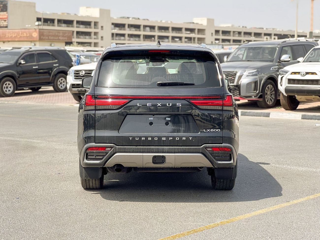 لكزس LX 600 TURBO SPORT EXPORT ONLY - LEXUS LX600 3.5L TURBOSPORT