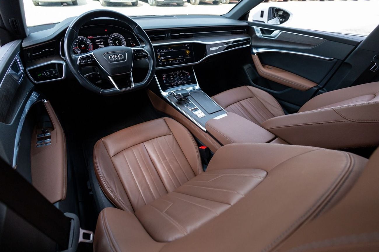 أودي A7 45 TFSI S-Line 2.0L