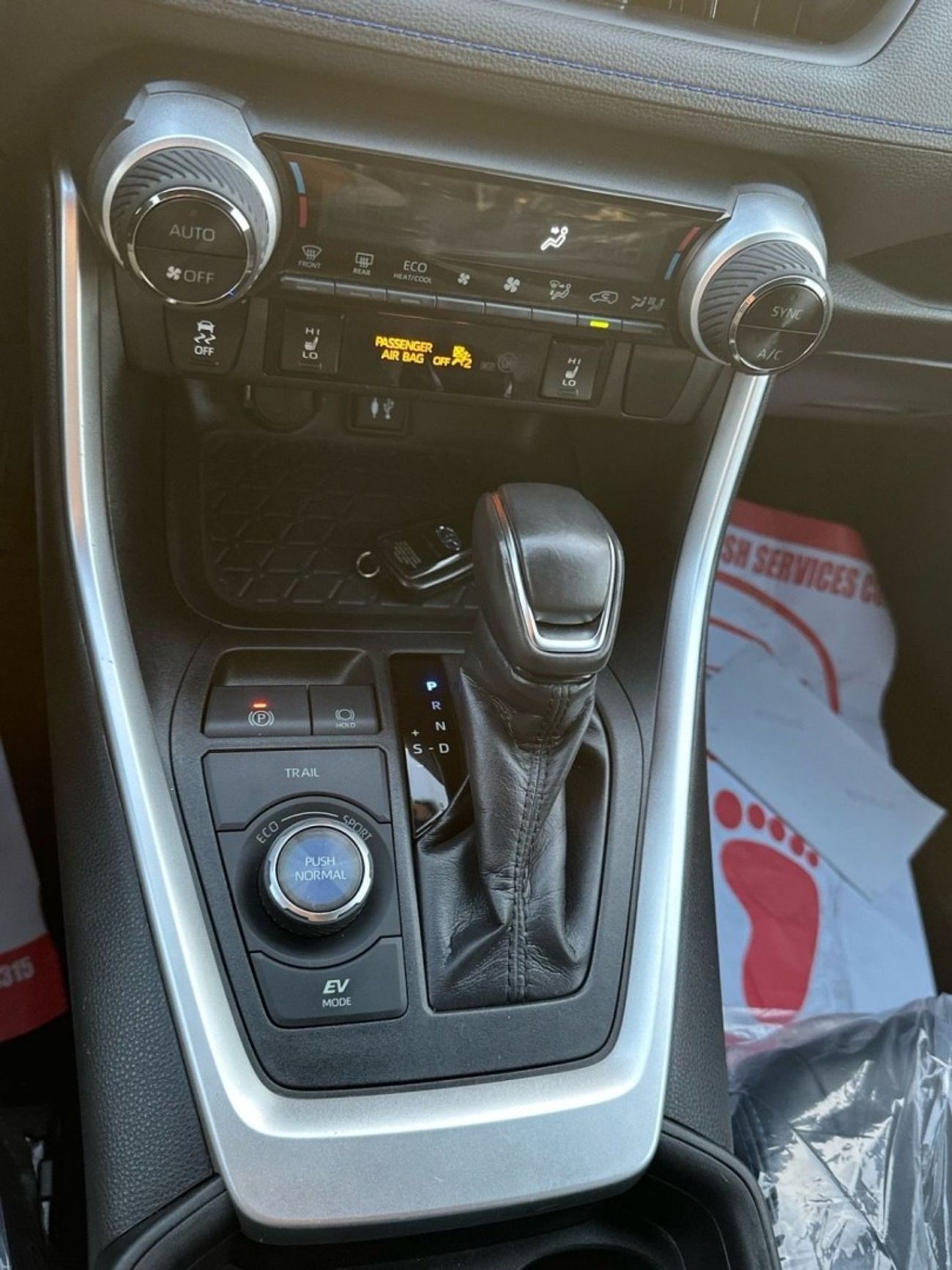 Toyota RAV4 XSE Rav4 Hybrid 4x4