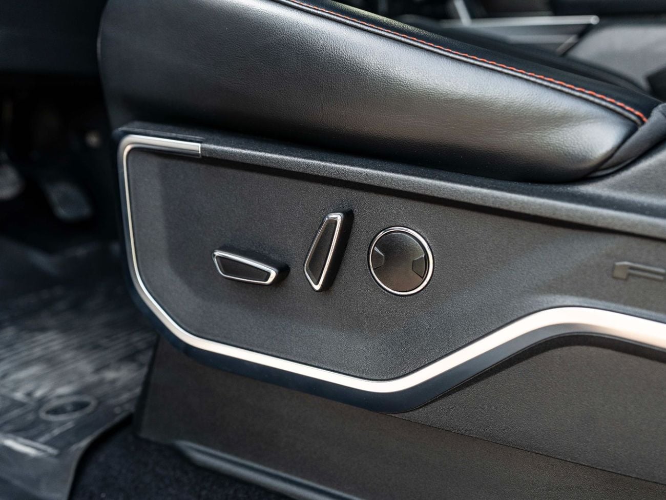 فورد F 150 RAPTOR R