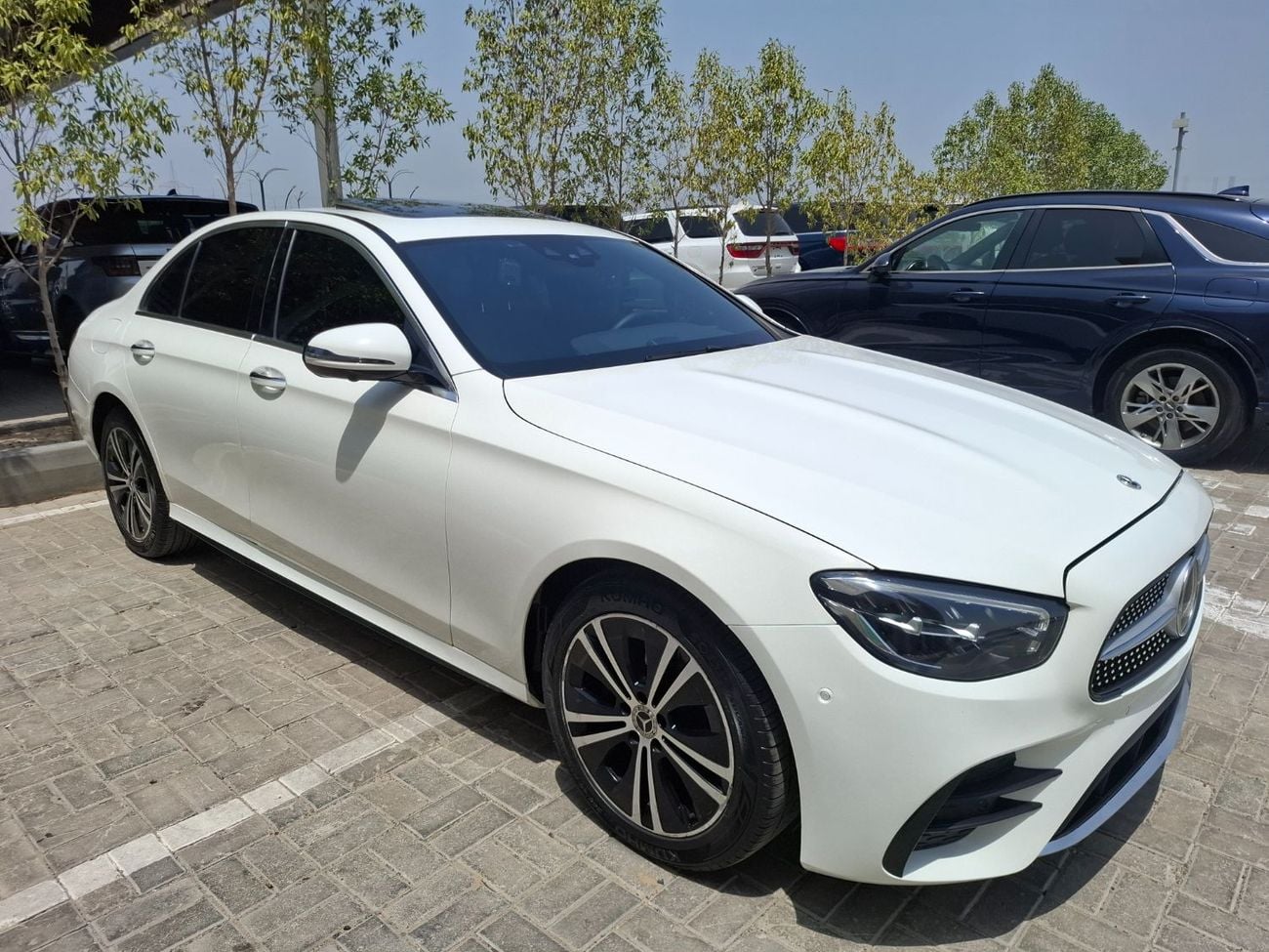 Mercedes Benz E250 STANDARD